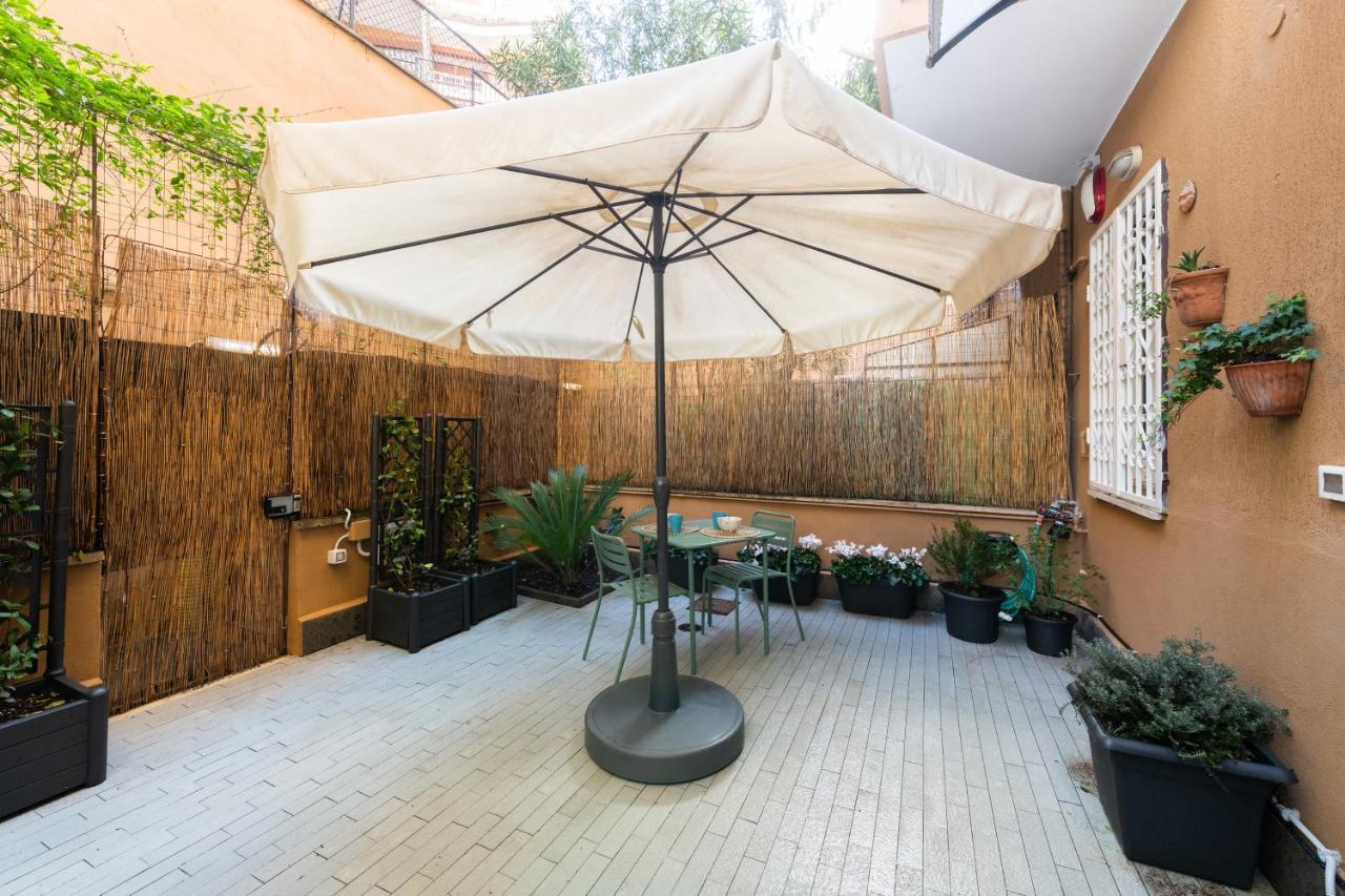 Casa Vegezio Near Vatican Museum And Metro Cipro Private Garden Check-In From 3 Pm To 10 Pm エクステリア 写真