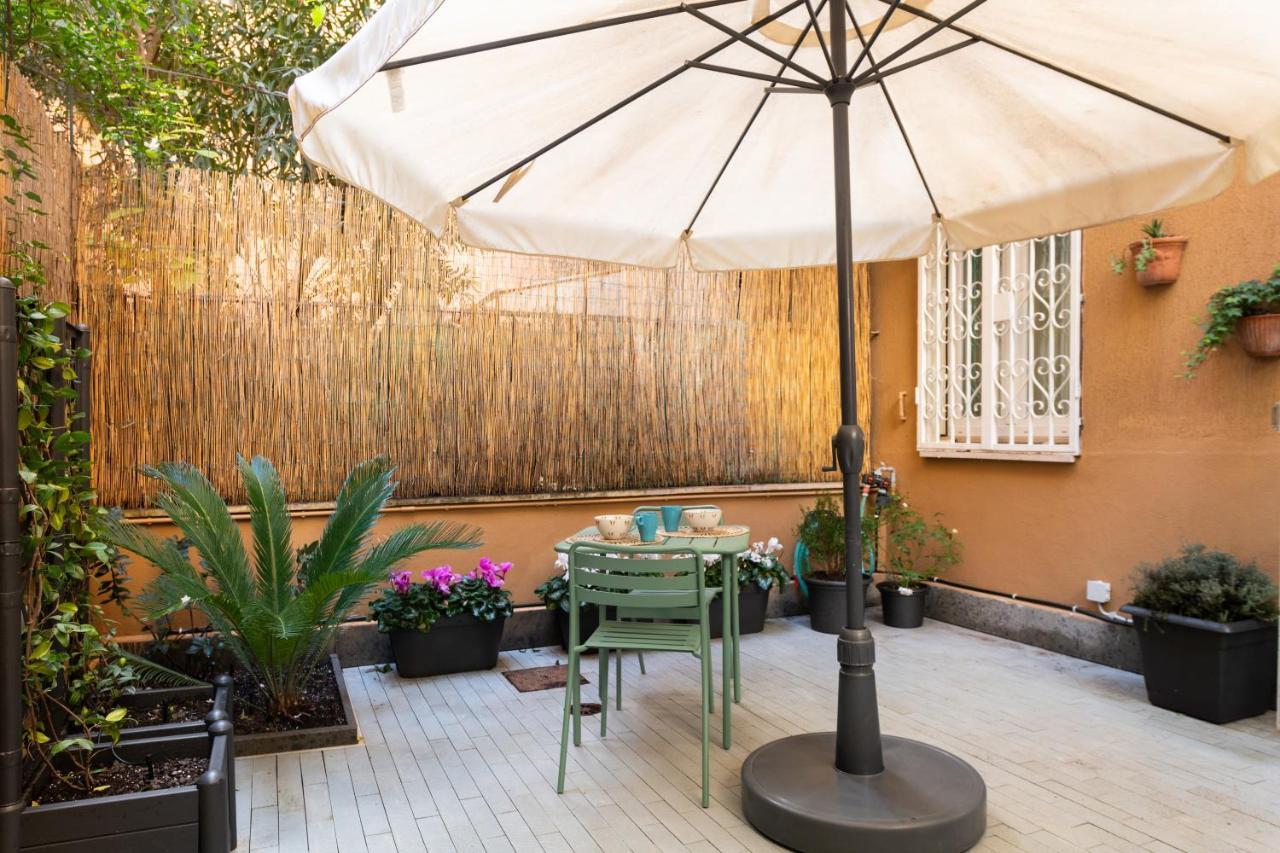 Casa Vegezio Near Vatican Museum And Metro Cipro Private Garden Check-In From 3 Pm To 10 Pm エクステリア 写真